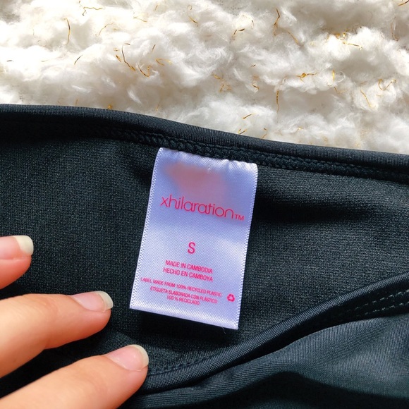 Never worn bikini bottoms from target - Picture 2 of 3